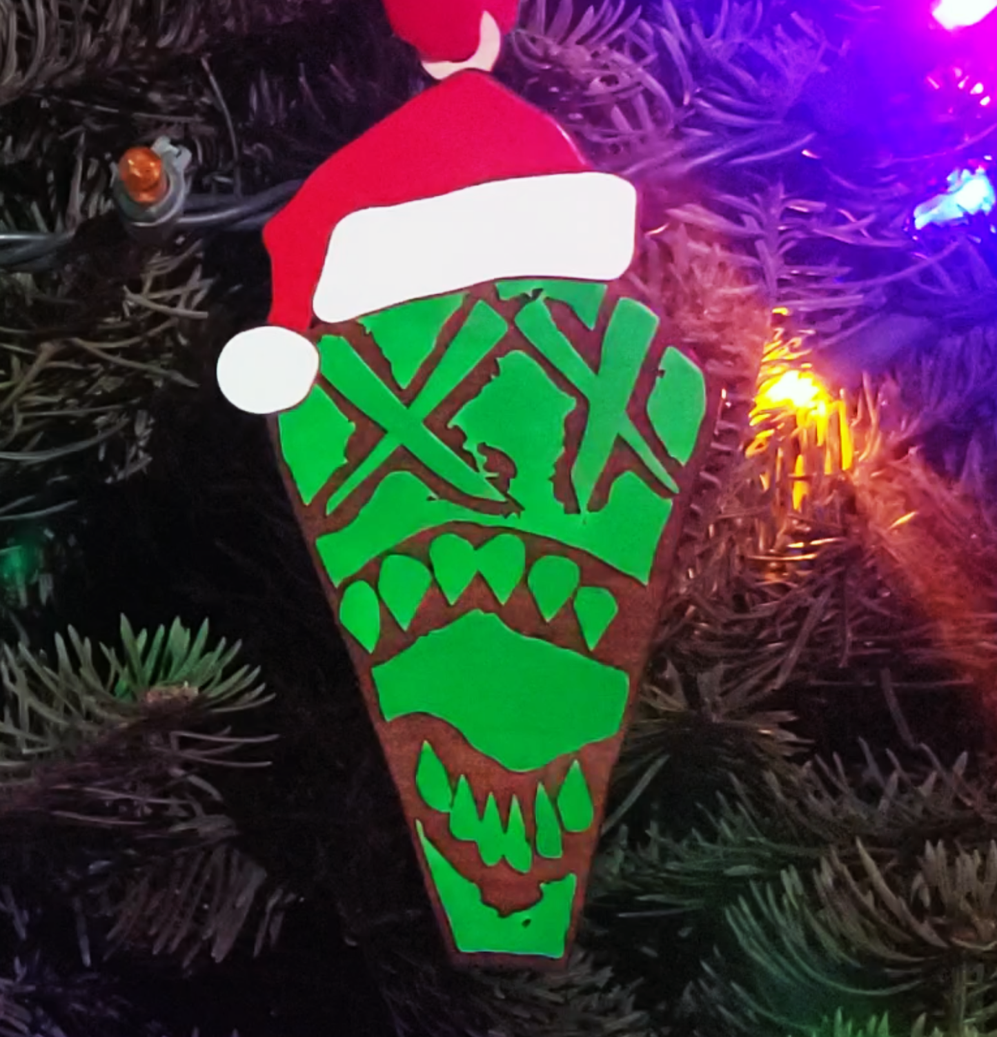 Signed Simon Gotch Caskethead Xmas ornament + PIN